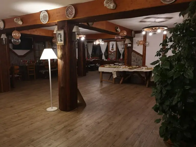 Restaurant nuntă Covasna – Hanul Gulyas